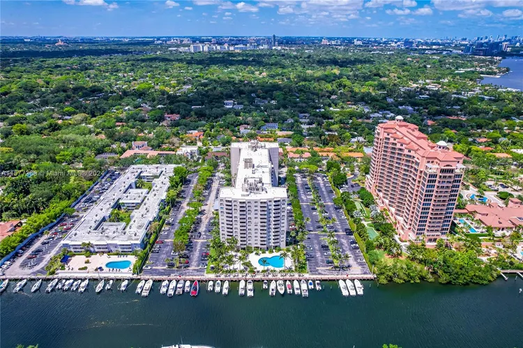 Gables Waterway Towers #908 image #29