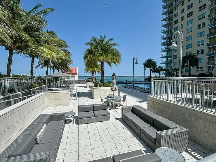 The Mark #1905 image #18