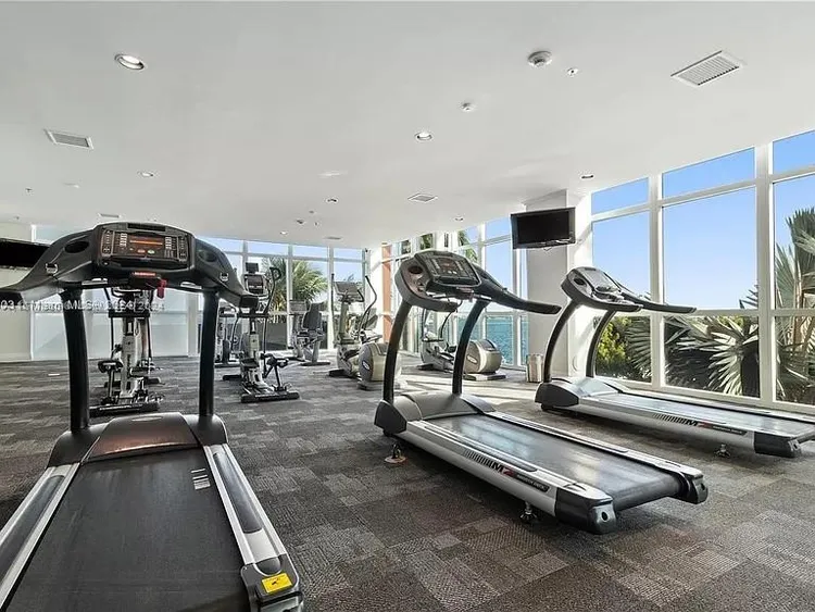 The Mark #1905 image #21