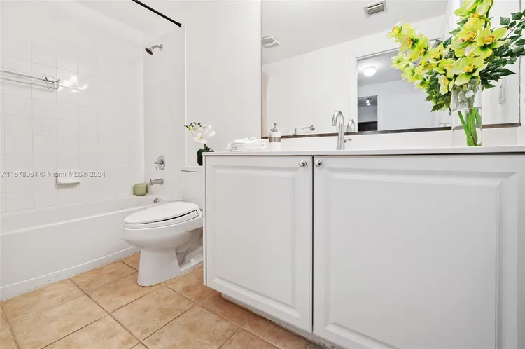 Puerta De Palmas #801 image #21