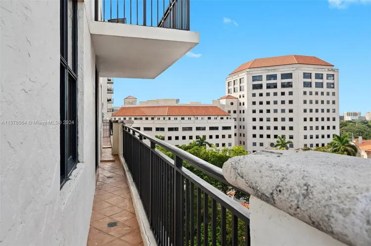 Puerta De Palmas #801 image #39