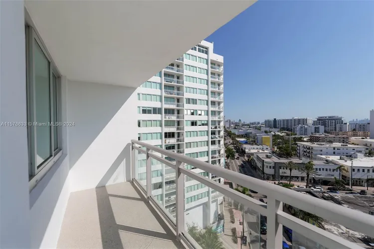 Burleigh House #1135 image #13