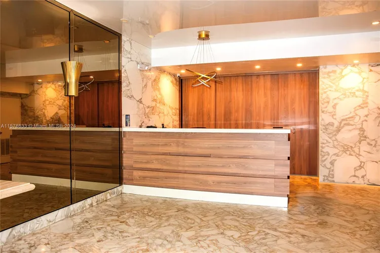 Burleigh House #1135 image #26