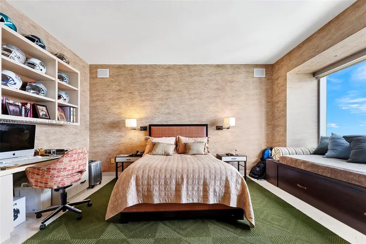 The Four Seasons Residences #57E image #12