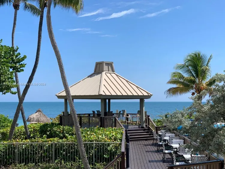 Towers of Key Biscayne #D808 image #16