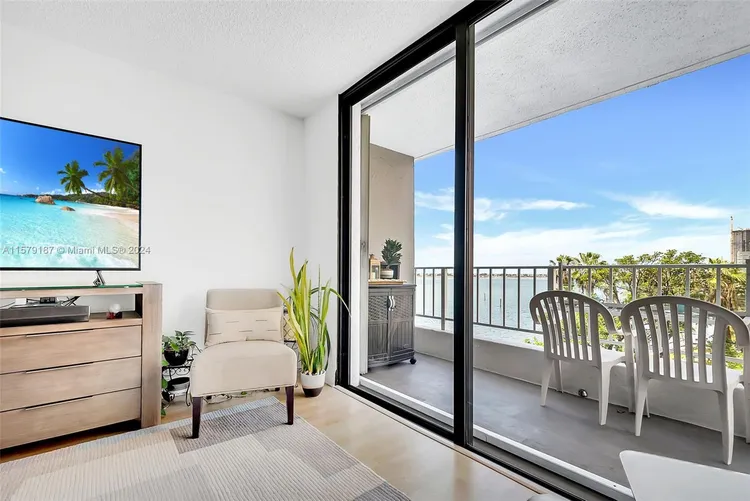 Brickell Harbour #6J image #12