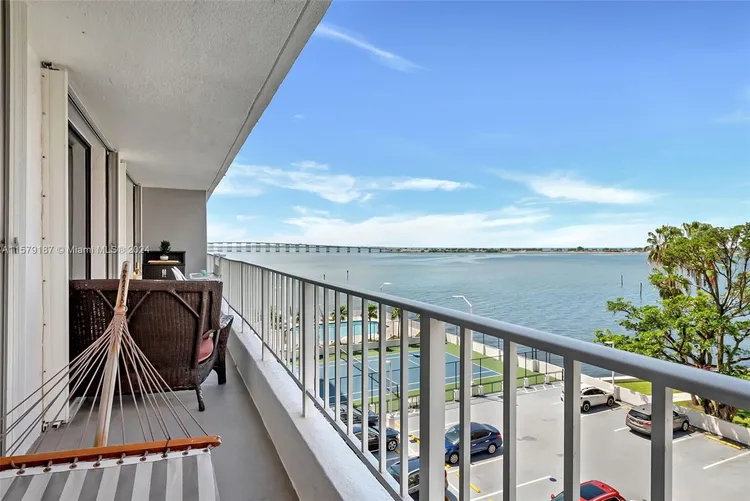 Brickell Harbour #6J image #18