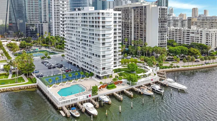 Brickell Harbour #6J image #32