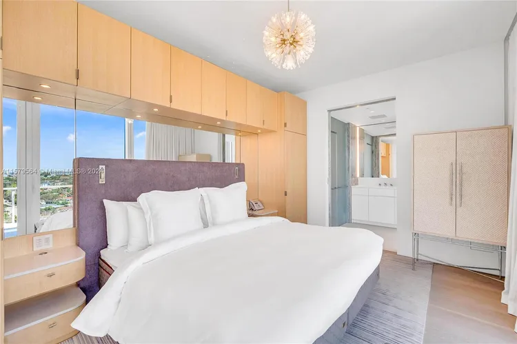 The Surf Club Four Seasons Hotel And Residences #N-PH4 image #33