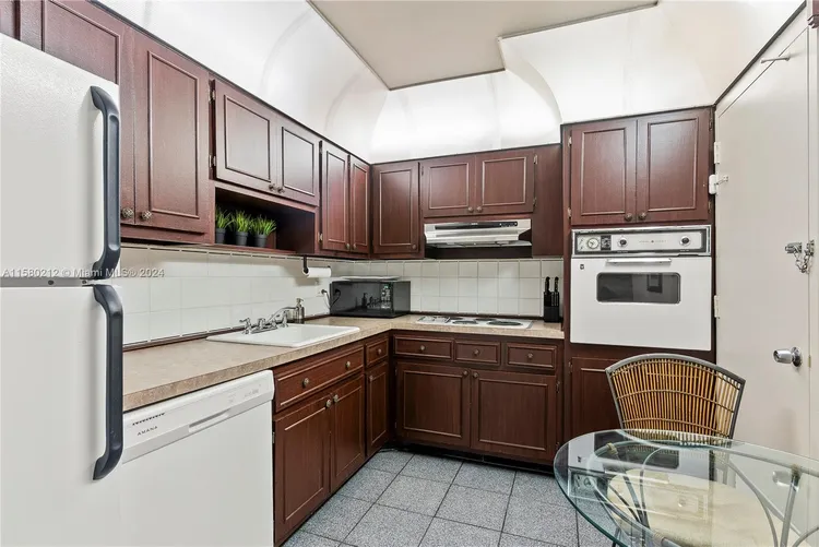 Coastal Towers #612 image #9