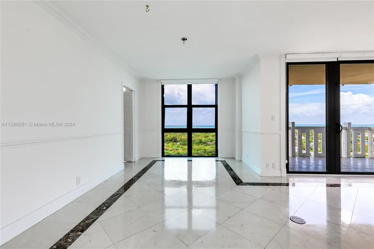 Towers of Key Biscayne #E1108 image #15