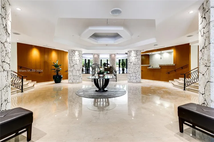 Towers of Key Biscayne #E1108 image #20