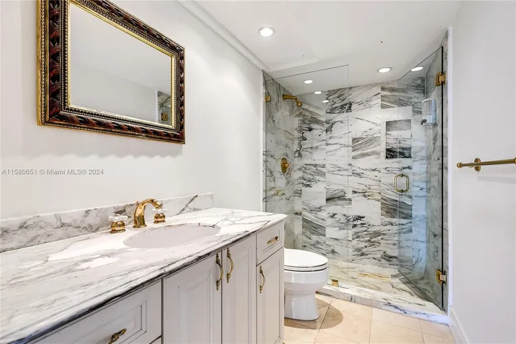 Towers of Key Biscayne #E1108 image #7