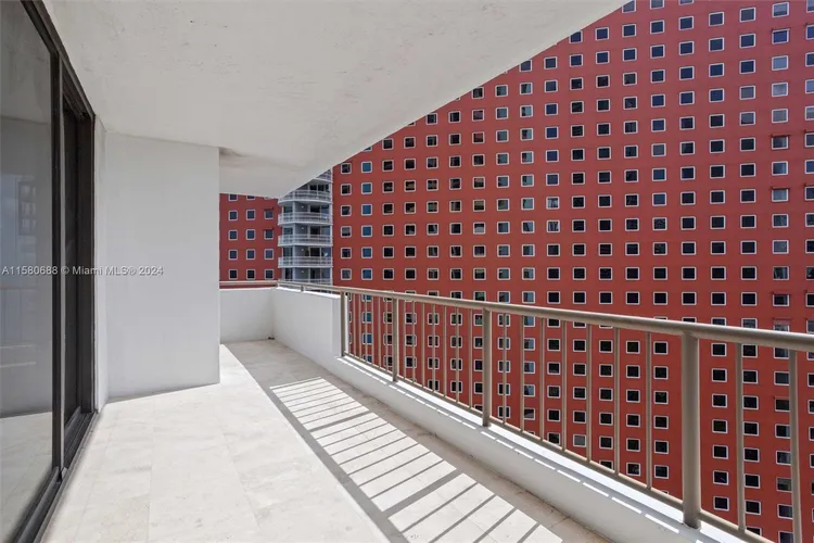 Villa Regina Condo #1206 image #31
