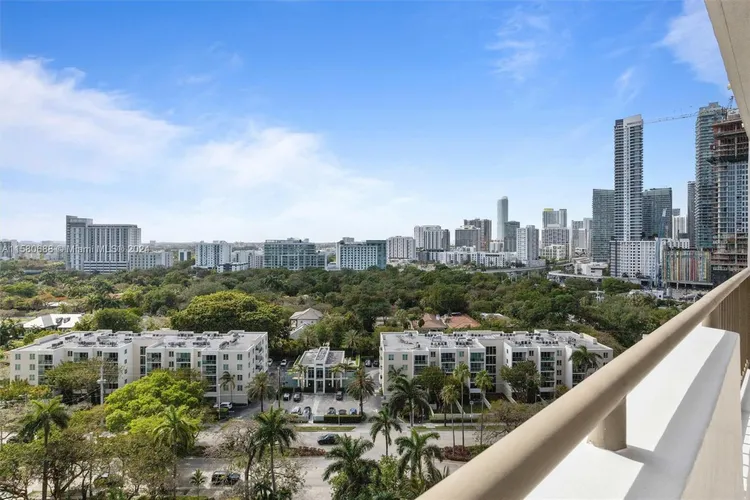 Villa Regina Condo #1206 image #36