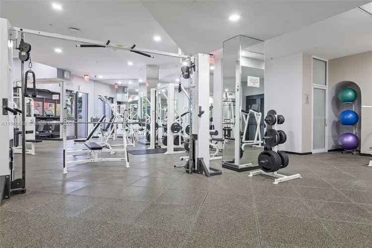 Villa Regina Condo #1206 image #39