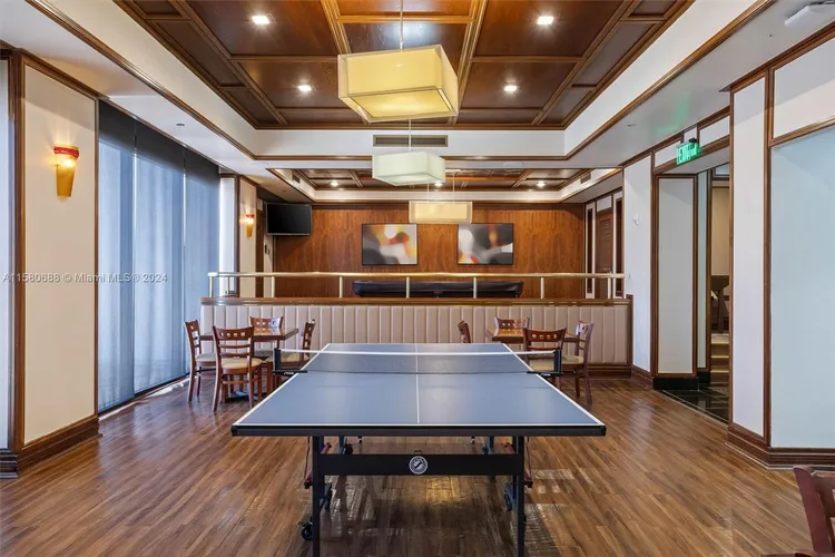 Villa Regina Condo #1206 image #42