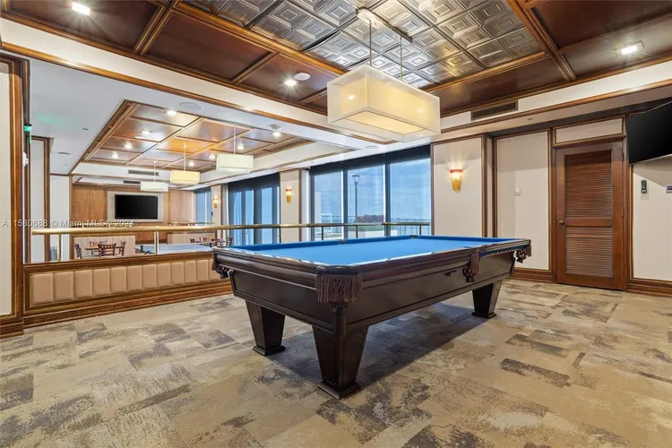 Villa Regina Condo #1206 image #43