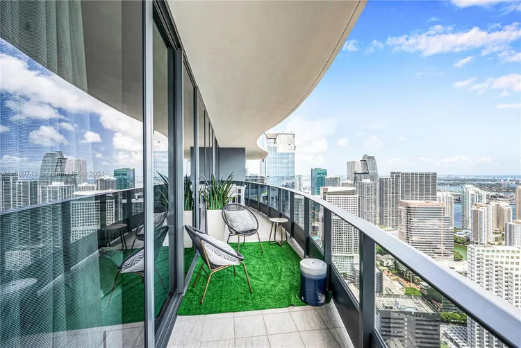 Brickell Flatiron #PH6005 image #27