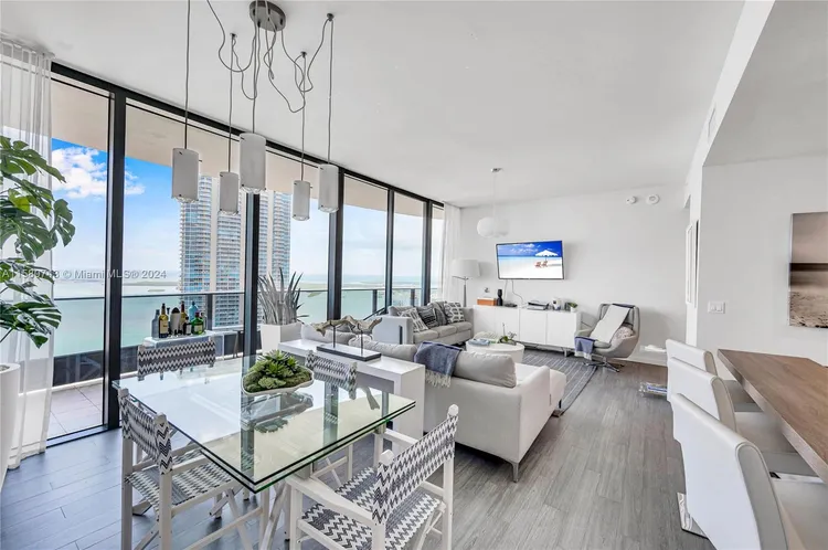 Brickell Flatiron #PH6005 image #7