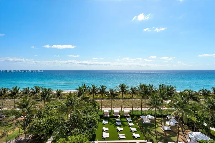 The Surf Club Four Seasons Hotel And Residences #N-611 image #28