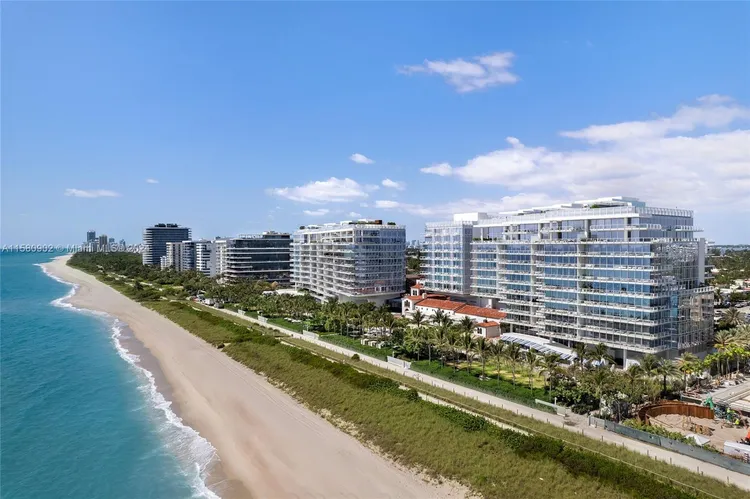 The Surf Club Four Seasons Hotel And Residences #N-611 image #30