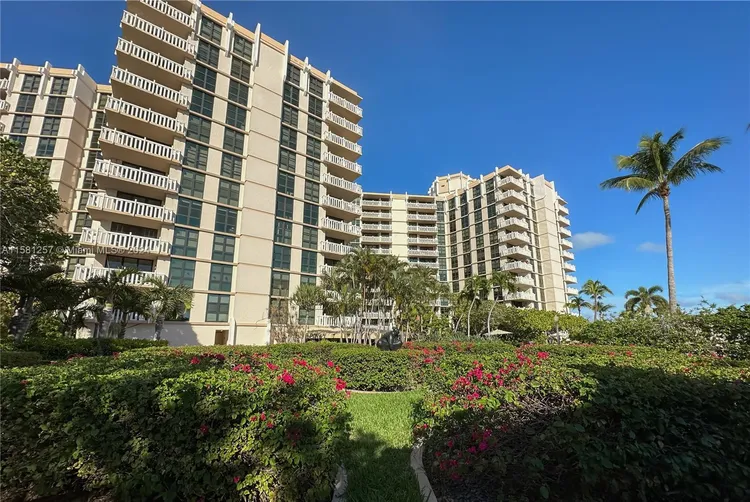 Towers of Key Biscayne #B803 image #13