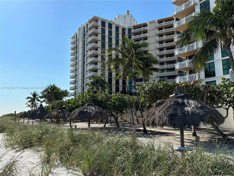 Towers of Key Biscayne #B803 image #24