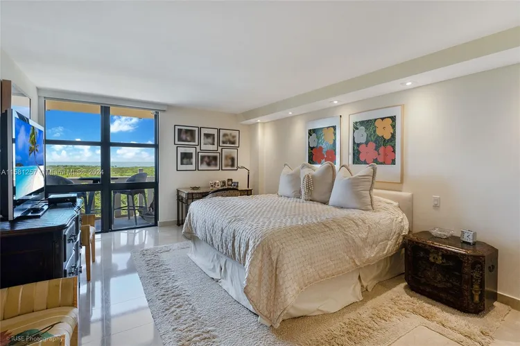 Towers of Key Biscayne #B803 image #8