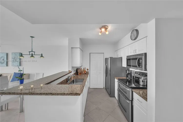 Yacht Club at Portofino #1908 image #16