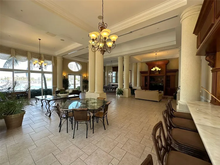 Porto Bellagio #4504 image #41