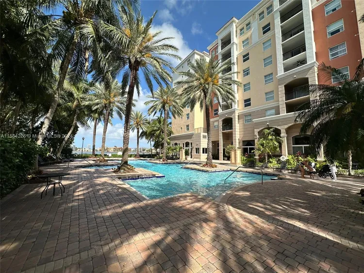 Porto Bellagio #4504 image #45