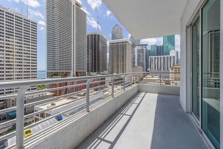 Loft Downtown II #1402 image #13