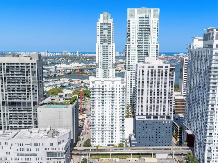 Loft Downtown I #1403 image #19