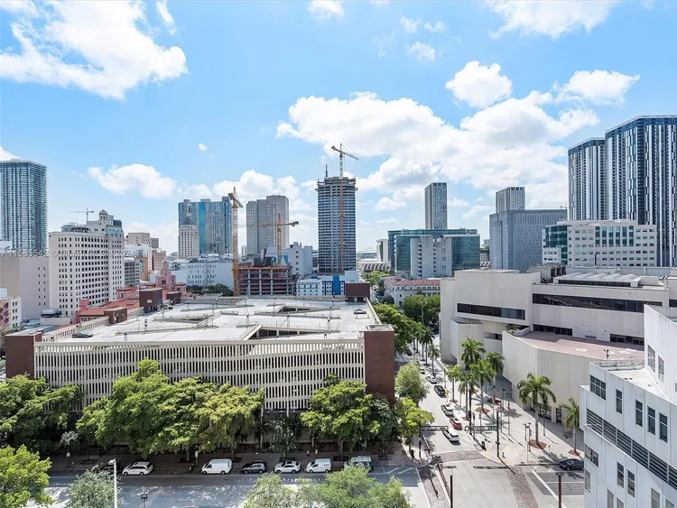 Loft Downtown I #1403 image #32