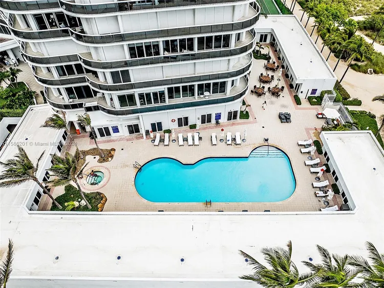 Majestic Tower #1009 image #52