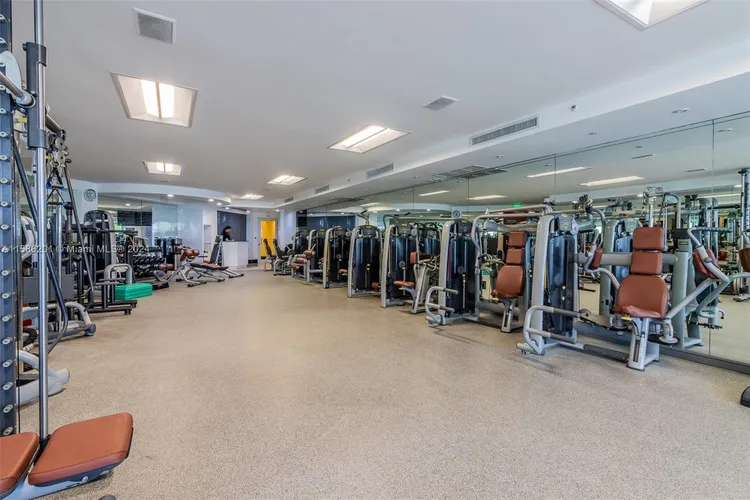 Majestic Tower #1009 image #71