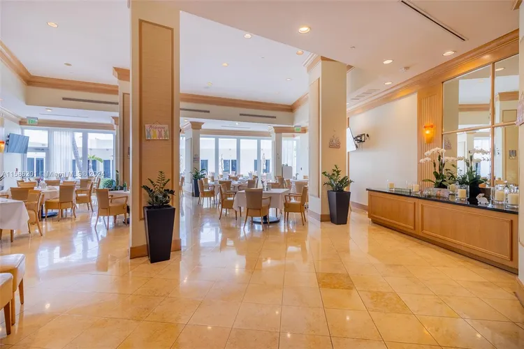 Majestic Tower #1009 image #74