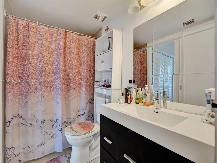 Grand View Palace #722 image #17