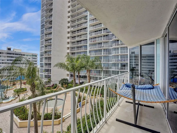 Grand View Palace #722 image #33