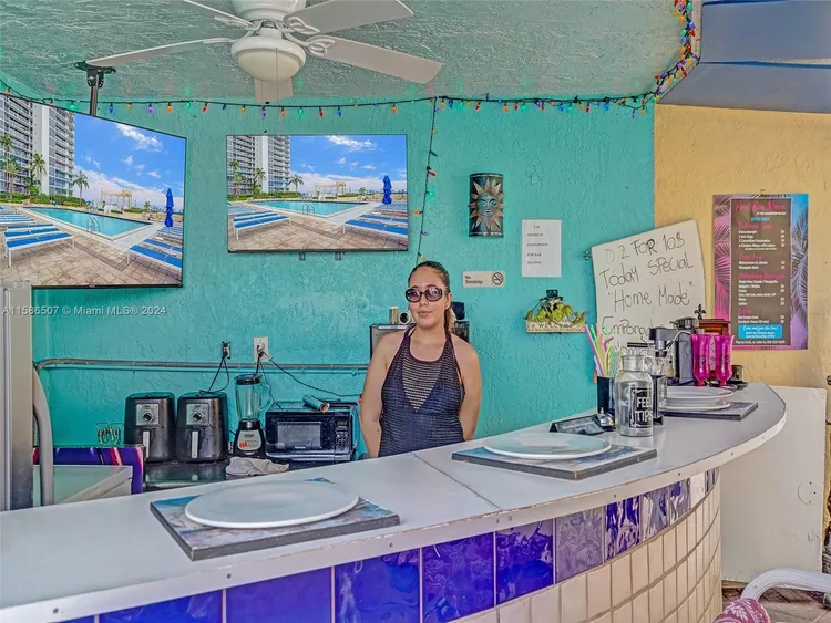 Grand View Palace #722 image #49