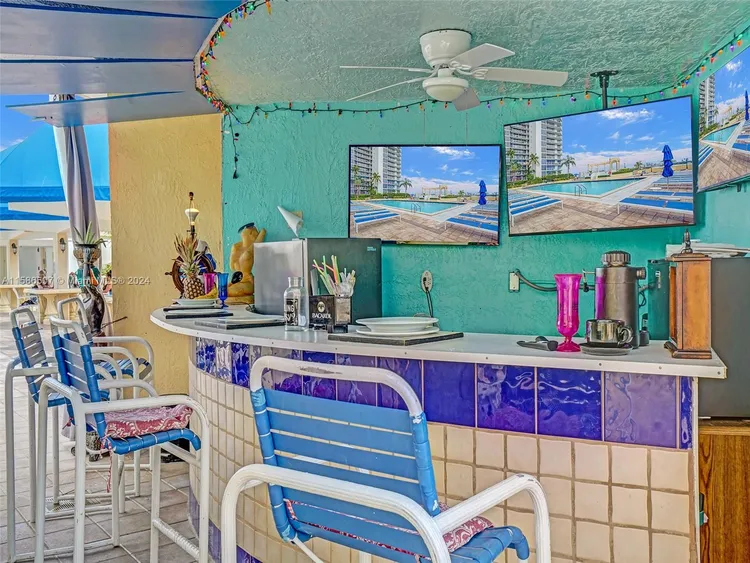 Grand View Palace #722 image #52