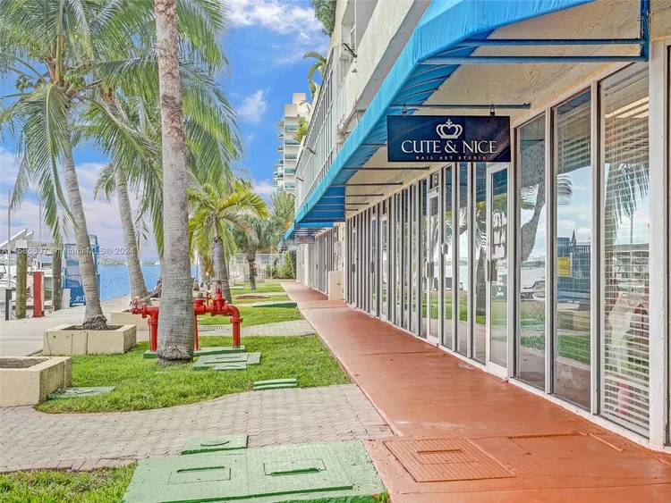 Grand View Palace #722 image #55