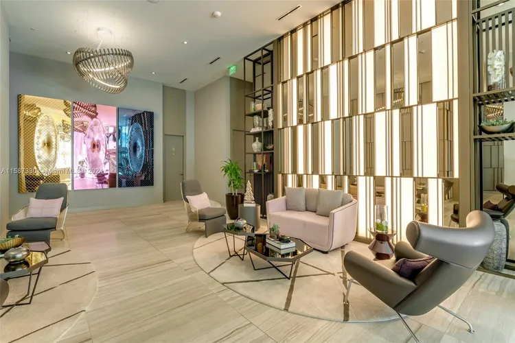 Hyde Beach House #R2202 image #23