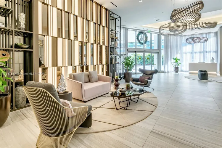 Hyde Beach House #R2202 image #24