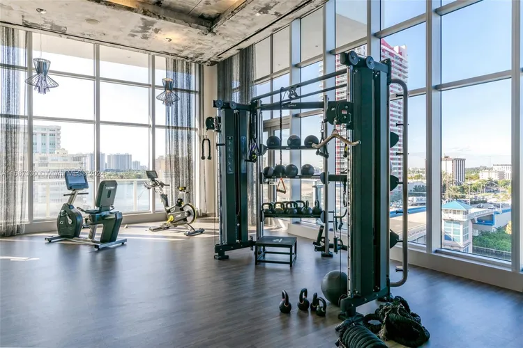 Hyde Beach House #R2202 image #35