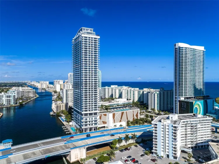 Hyde Beach House #R2202 image #51