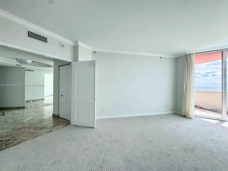 Portofino Tower #1001 image #31