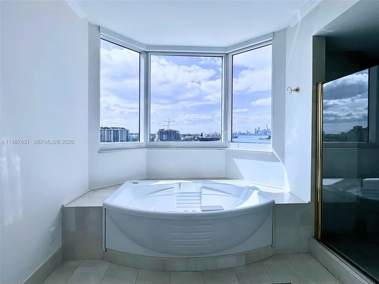 Portofino Tower #1001 image #32