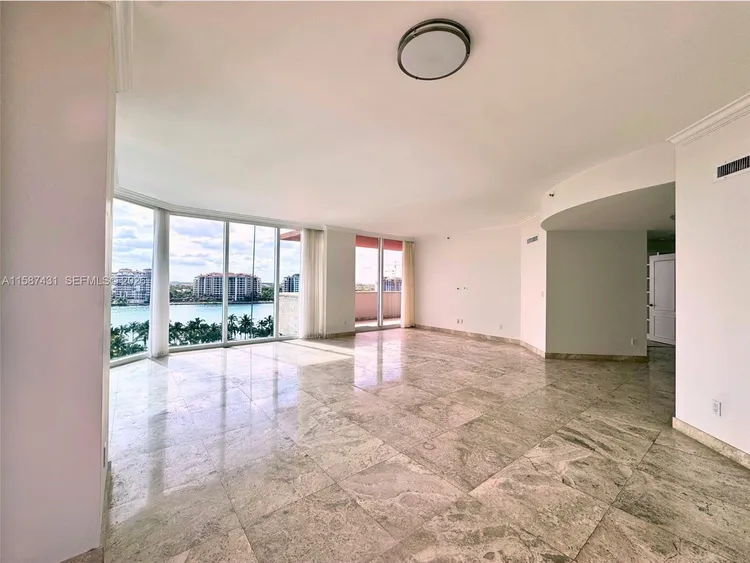 Portofino Tower #1001 image #39